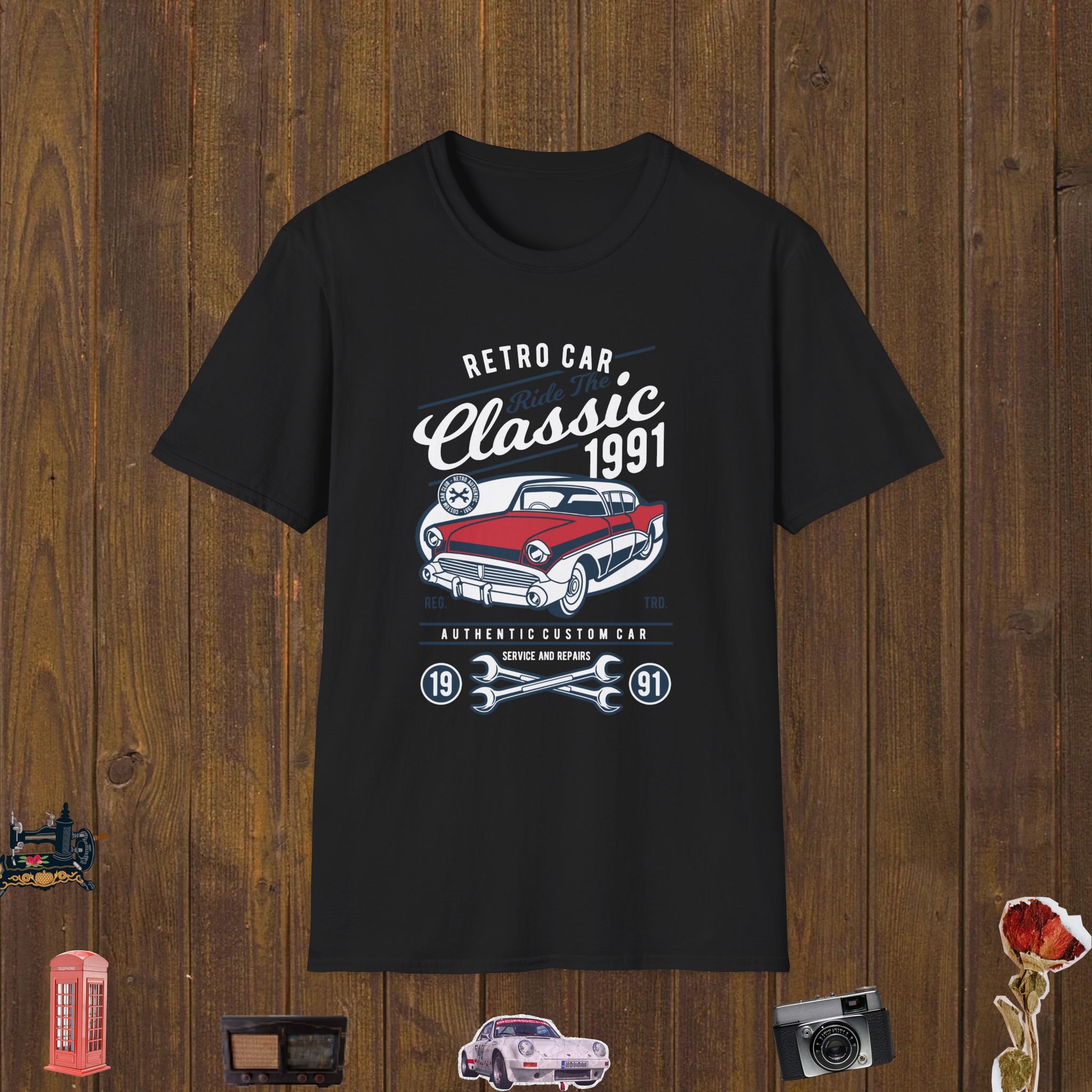 Retro Classic Car Unisex Softstyle T-Shirt